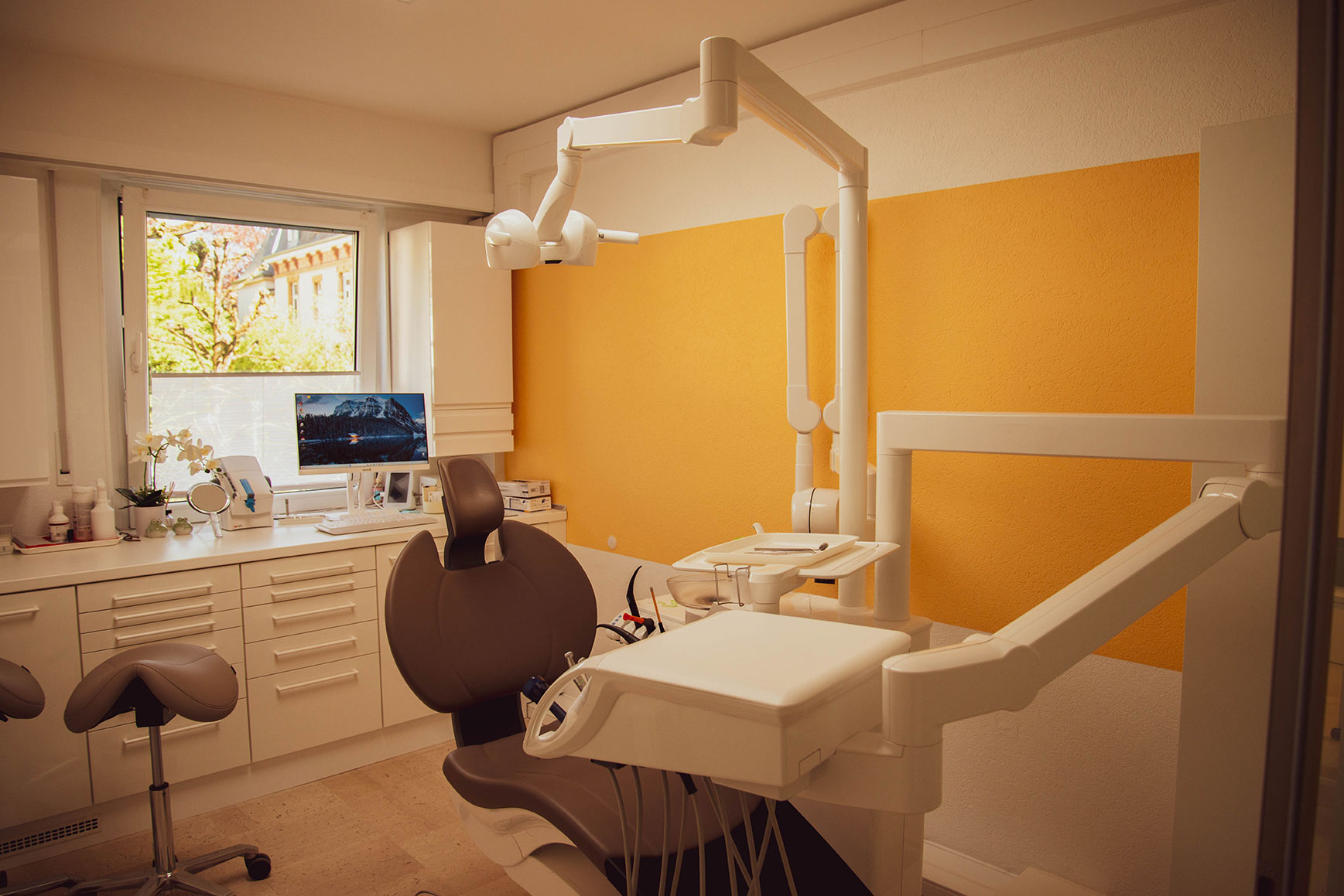 Smile-atelier-homepage-banner-1737x1159-05